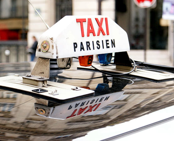 Un taxis parisien